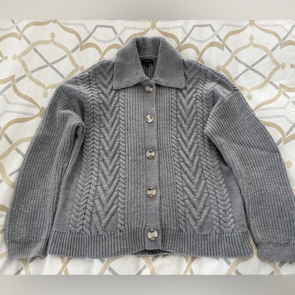 Quince Australian Merino Wool Collared Cable Cardigan - Picture 5 of 8